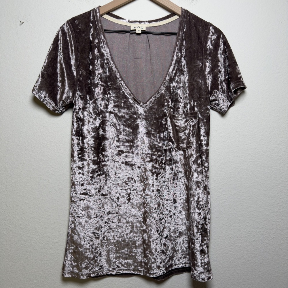POL Women Crushed Velvet Top Small Tan V-Neck Pocket Short Sleeve Indie Sleaze
